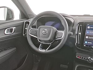 Volvo  XC 40
