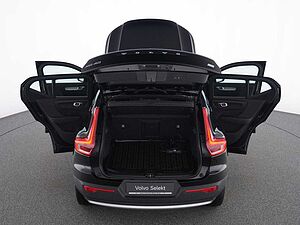Volvo  XC 40