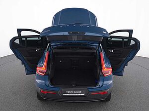 Volvo  XC 40