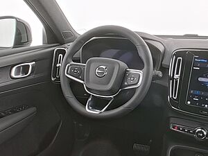 Volvo  XC 40